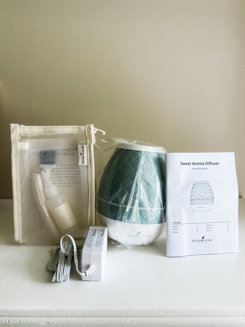 NEW Young Living Sweet Aroma Ultrasonic Diffuser + Diffuser Cleaning Kit